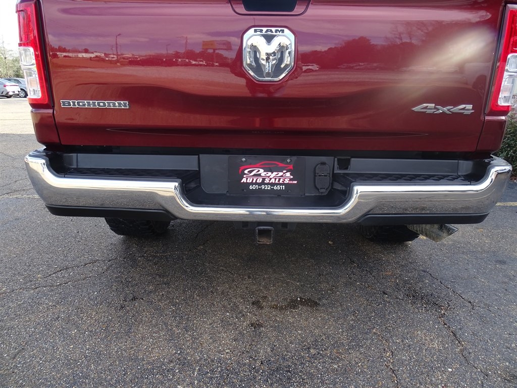 RAM 1500 Big Horn/Lone Star 4x4 Crew Cab 5'7" Box 2019