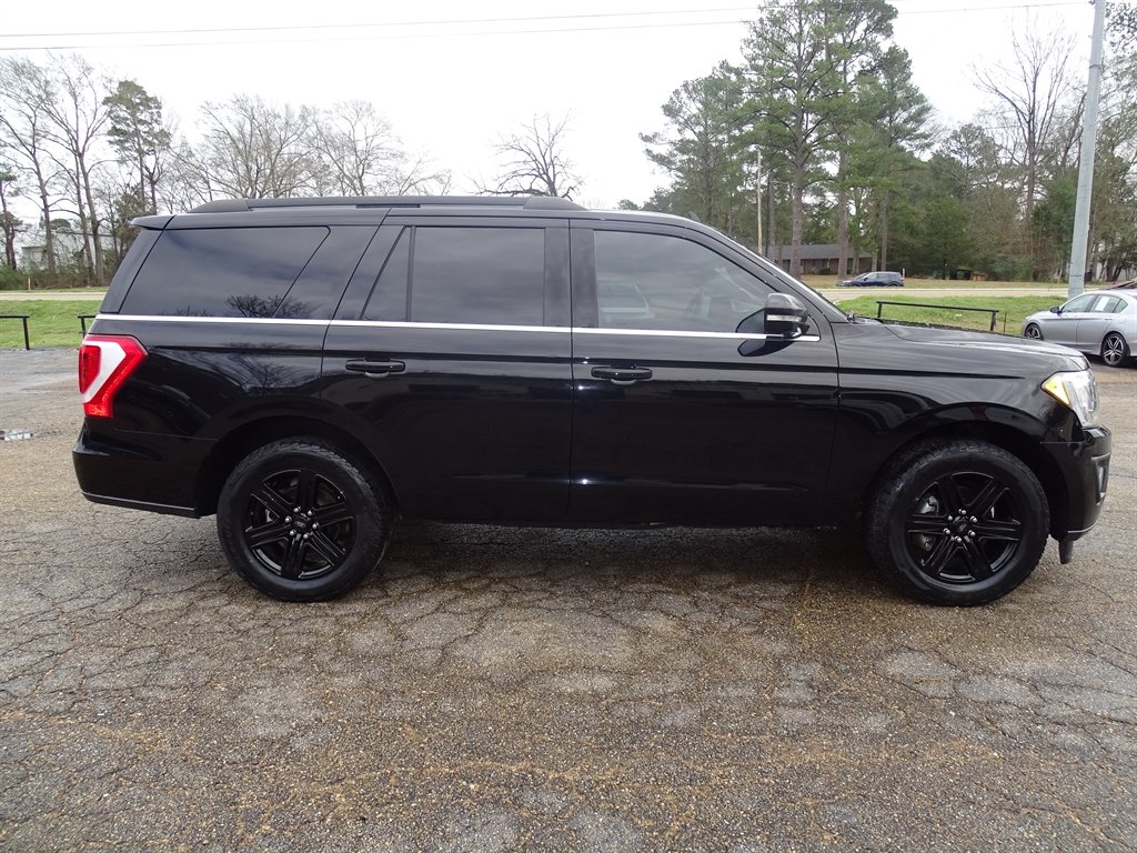 Ford Expedition XLT 4x2 2020