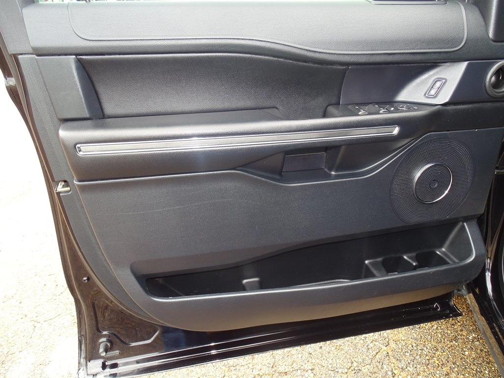 Ford Expedition XLT 4x2 2020