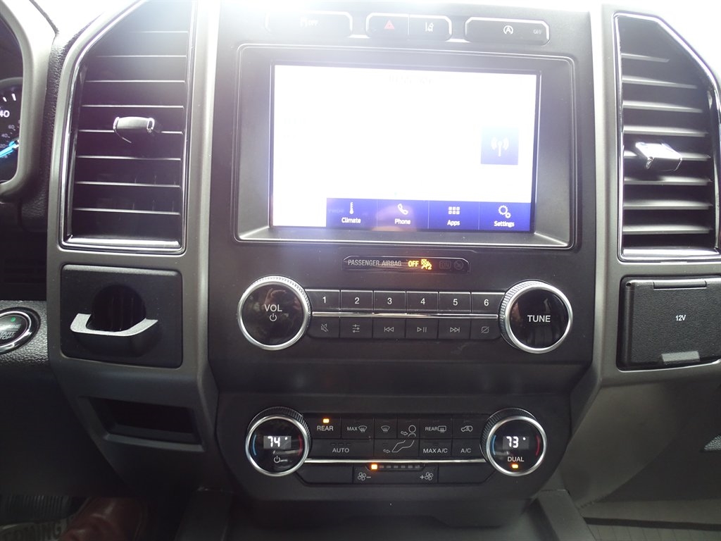 Ford Expedition XLT 4x2 2020