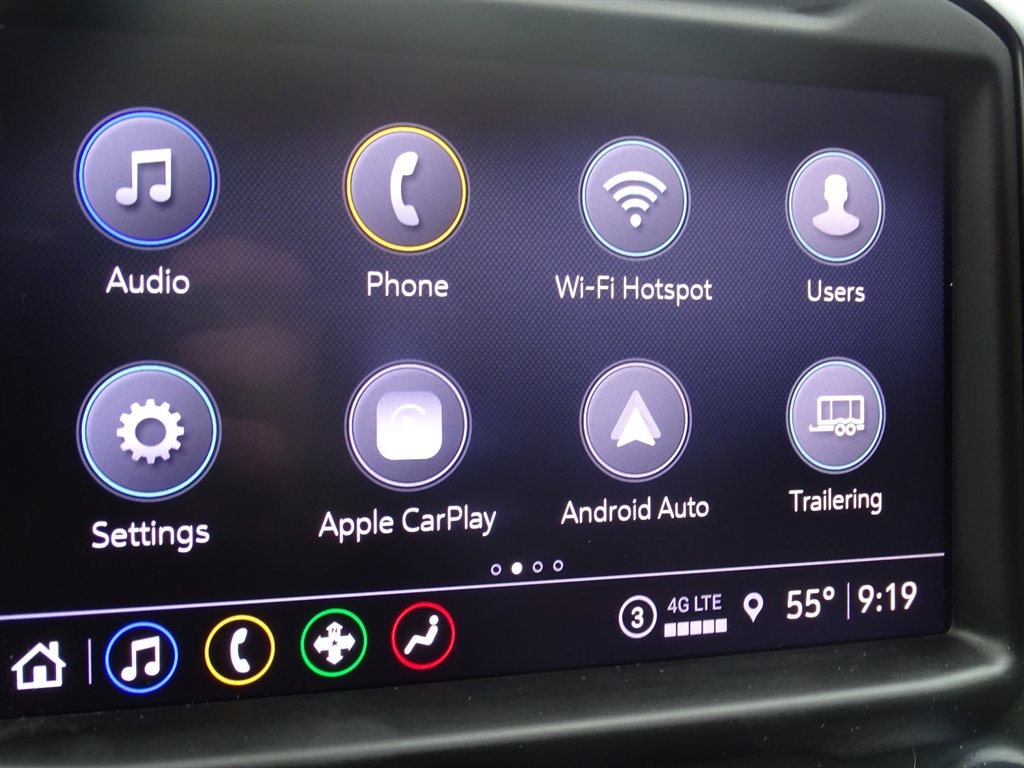 GMC Sierra 1500 4WD Crew Cab 147" AT4 2021