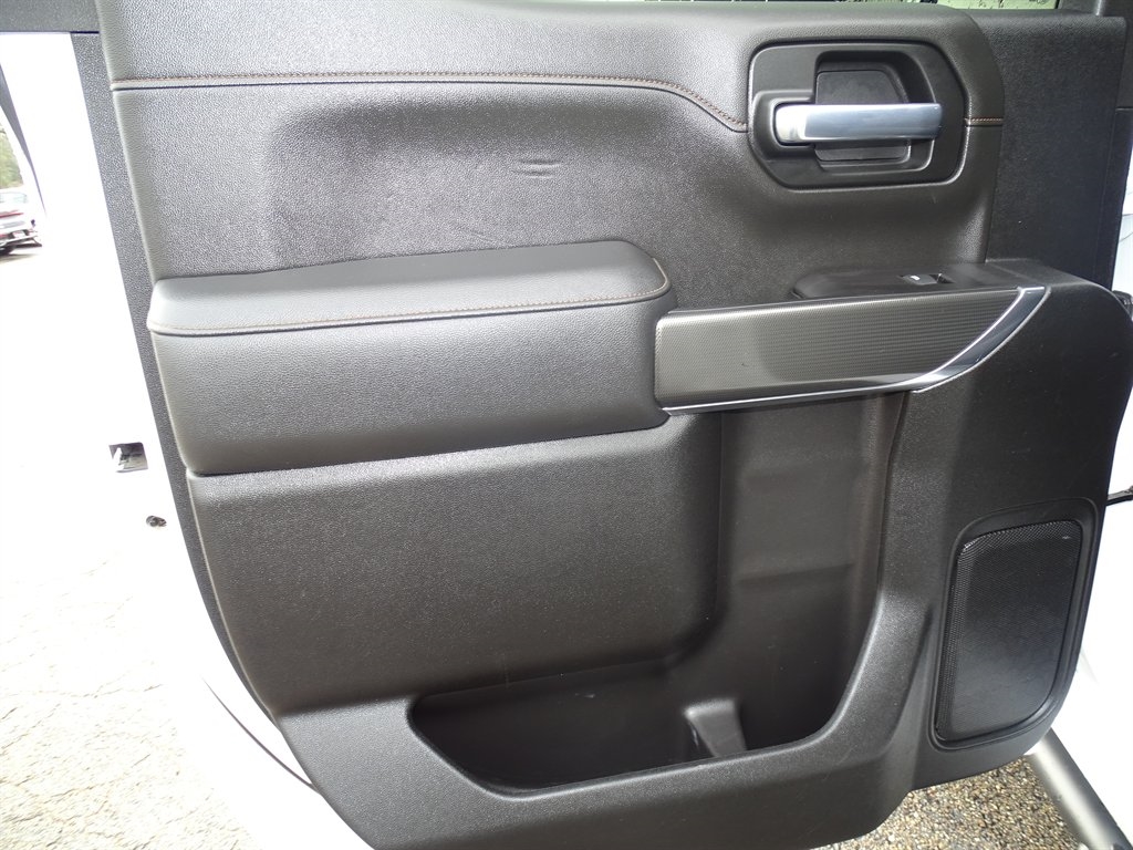 GMC Sierra 1500 4WD Crew Cab 147" AT4 2021