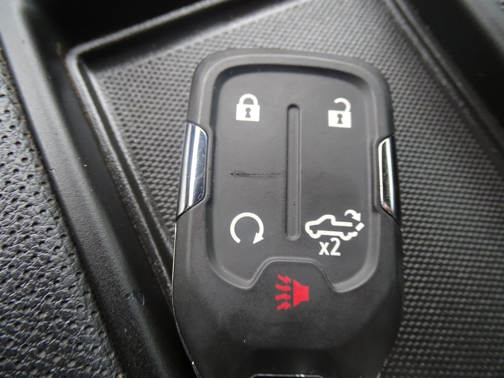 GMC Sierra 1500 4WD Crew Cab 147" AT4 2021