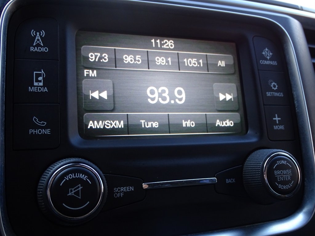 RAM 2500 SLT 4x4 Crew Cab 6'4" Box 2017