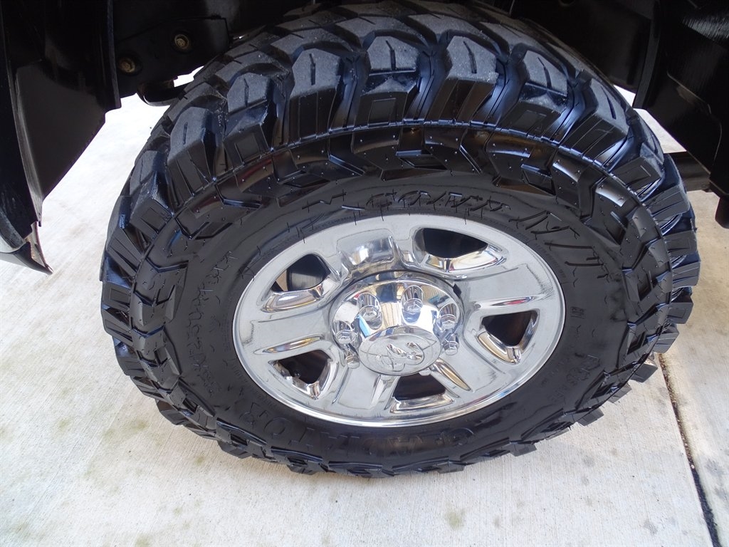 RAM 2500 SLT 4x4 Crew Cab 6'4" Box 2017