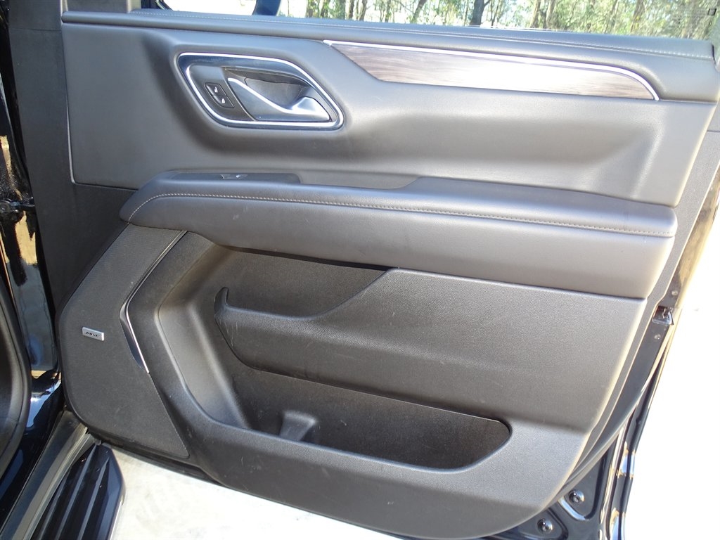 Chevrolet Tahoe 2WD 4dr LT 2022