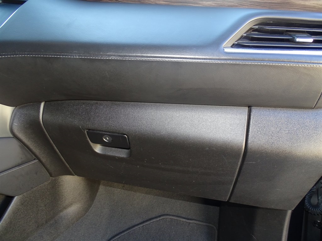 Chevrolet Tahoe 2WD 4dr LT 2022