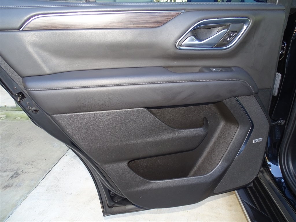 Chevrolet Tahoe 2WD 4dr LT 2022