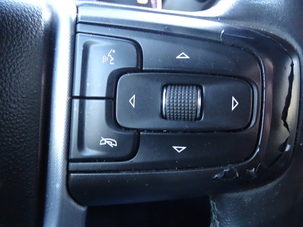 GMC Sierra 1500 4WD Crew Cab 147" SLE 2020