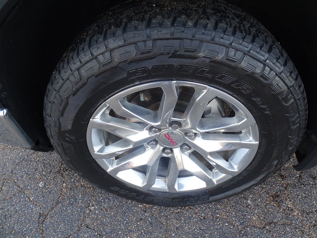 GMC Sierra 1500 4WD Crew Cab 147" SLE 2020