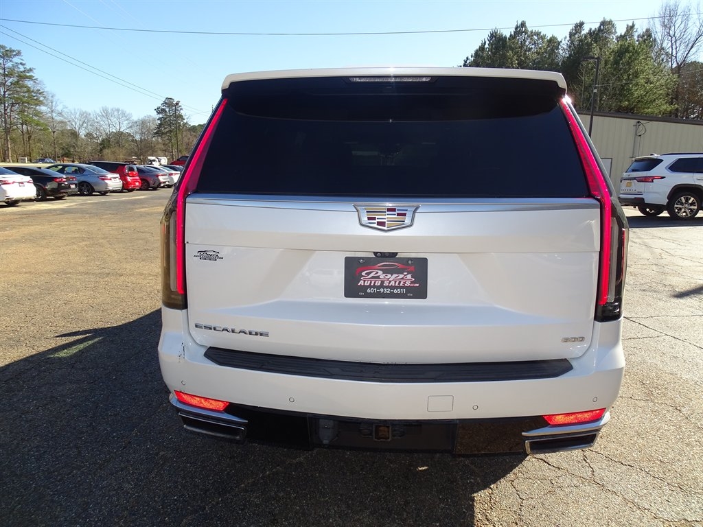 Cadillac Escalade ESV 2WD 4dr Premium Luxury 2021