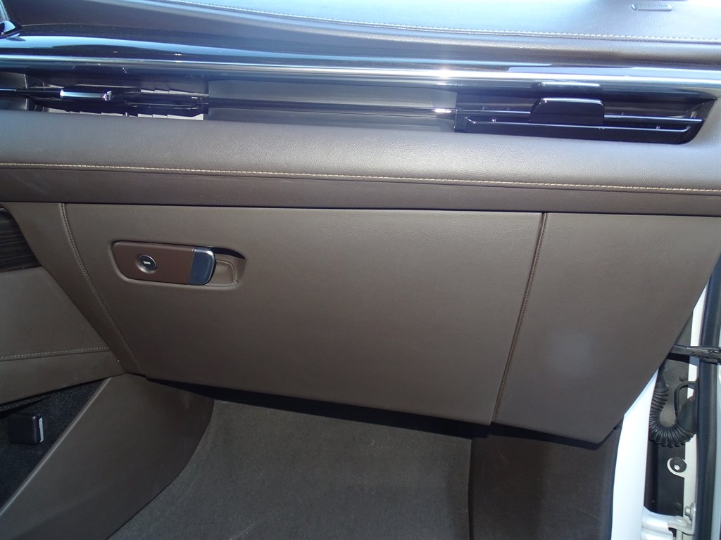 Cadillac Escalade ESV 2WD 4dr Premium Luxury 2021