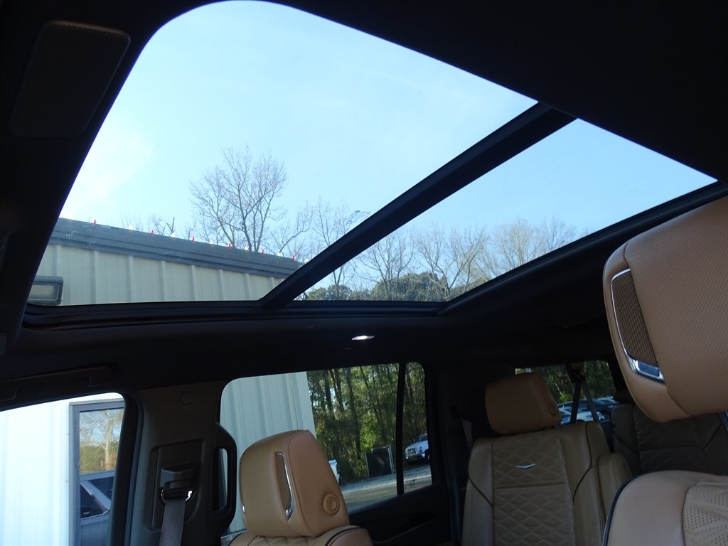 Cadillac Escalade ESV 2WD 4dr Premium Luxury 2021