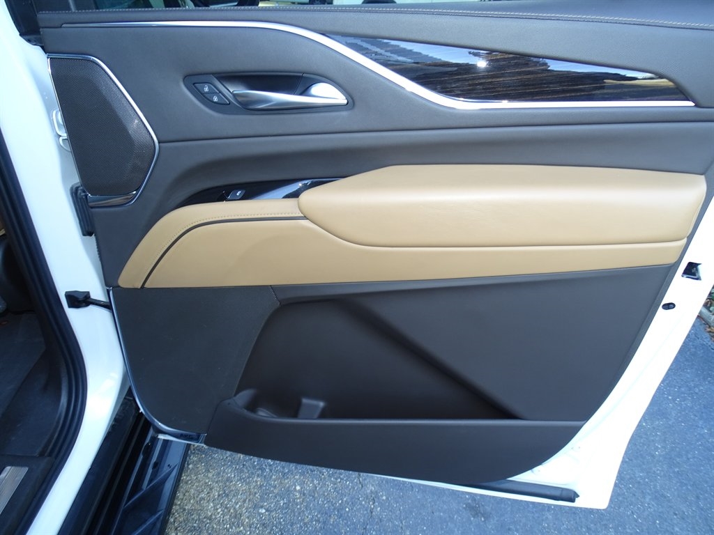 Cadillac Escalade ESV 2WD 4dr Premium Luxury 2021