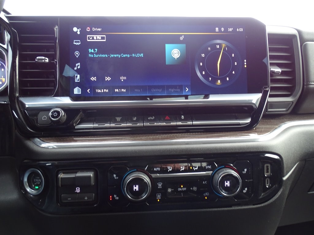 Chevrolet Silverado 3500HD 4WD Crew Cab 172" LT 2024