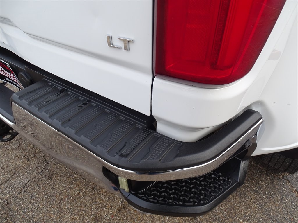 Chevrolet Silverado 3500HD 4WD Crew Cab 172" LT 2024