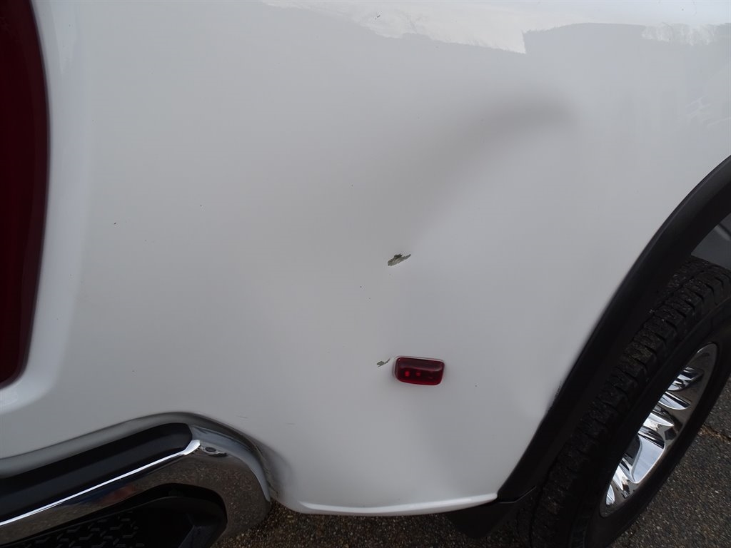 Chevrolet Silverado 3500HD 4WD Crew Cab 172" LT 2024