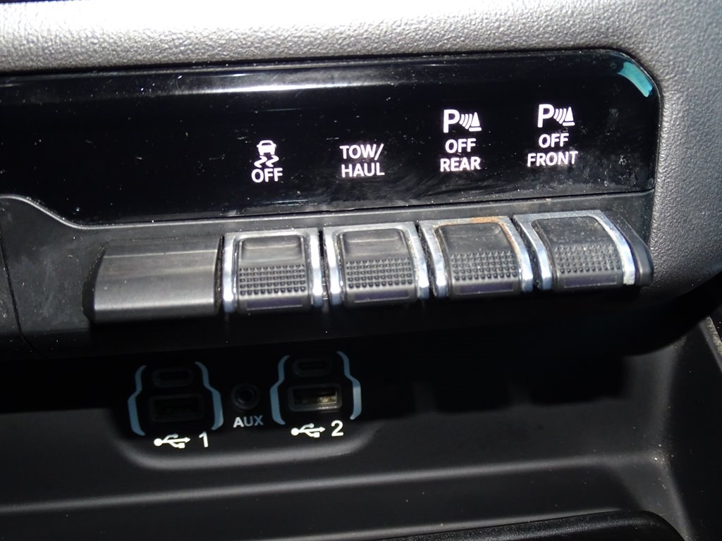 RAM 2500 Big Horn 4x4 Crew Cab 6'4" Box 2019