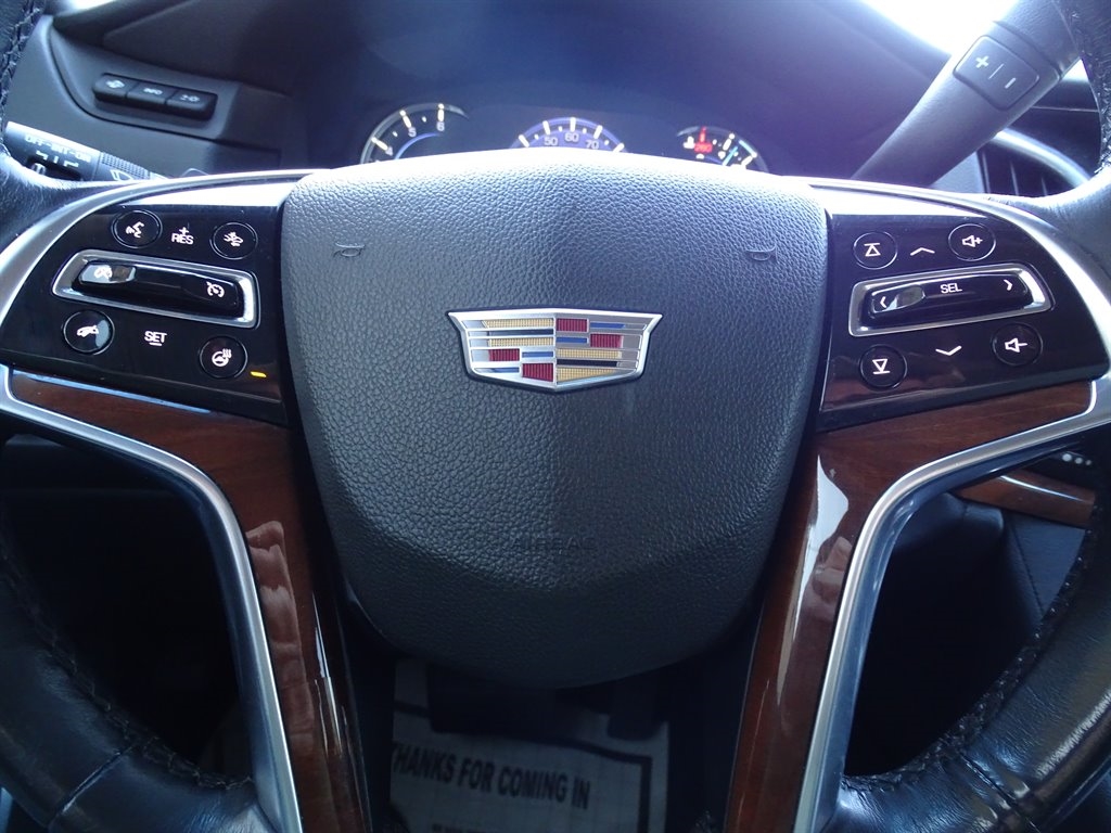 Cadillac Escalade 4WD 4dr Luxury 2018