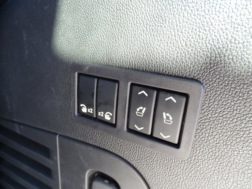 Cadillac Escalade 4WD 4dr Luxury 2018