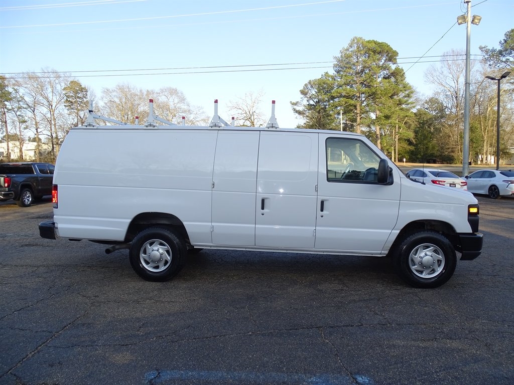 Ford Econoline Cargo Van E-350 Super Duty Ext Recreational 2013