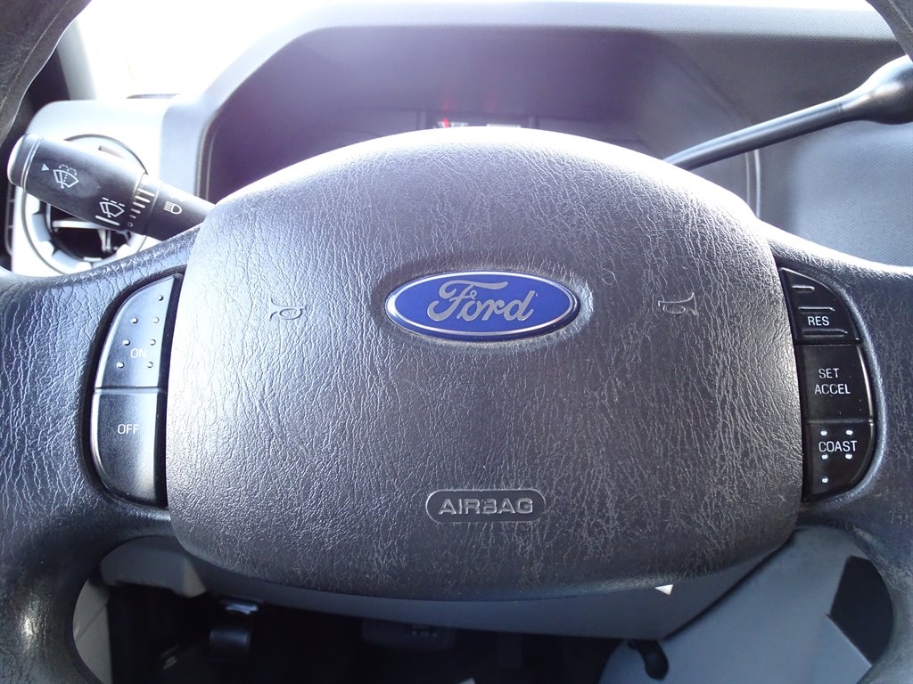 Ford Econoline Cargo Van E-350 Super Duty Ext Recreational 2013