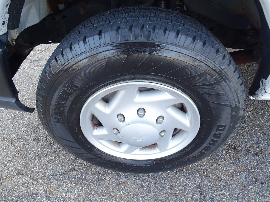 Ford Econoline Cargo Van E-350 Super Duty Ext Recreational 2013