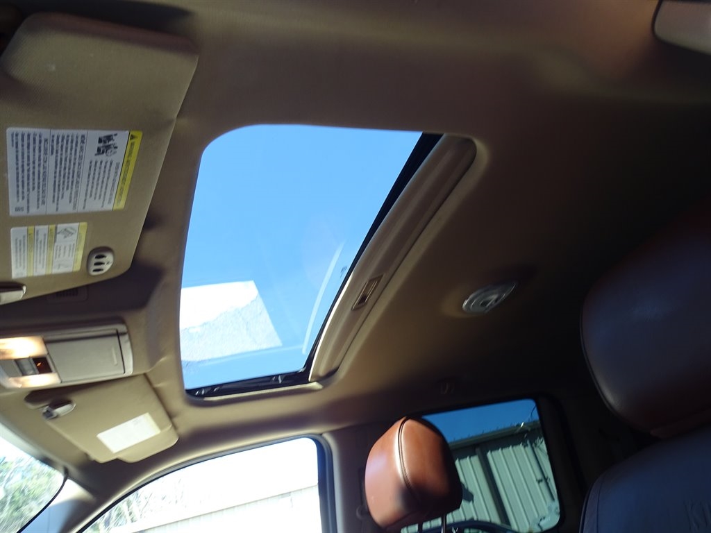 Ford F-150 2WD SuperCrew 145" Platinum 2014