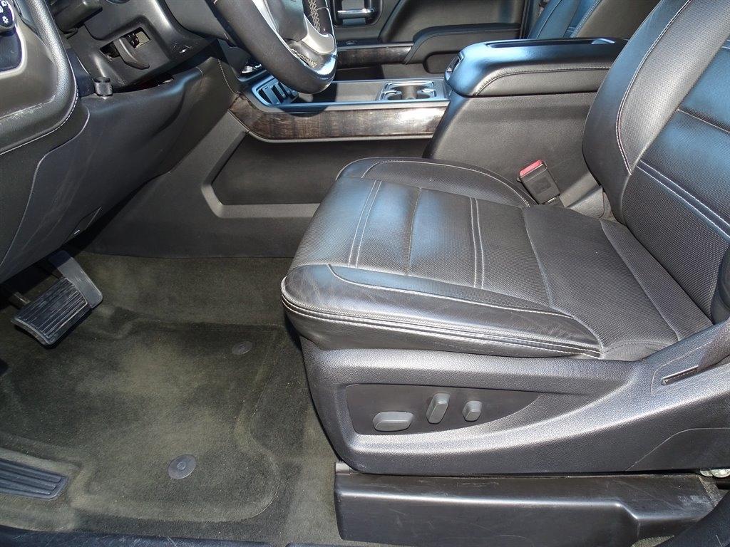 GMC Sierra 3500HD 4WD Crew Cab 167.7" Denali 2016