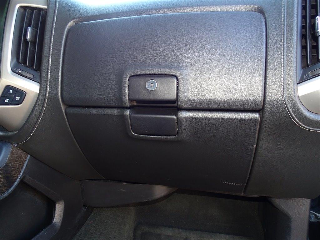 GMC Sierra 3500HD 4WD Crew Cab 167.7" Denali 2016