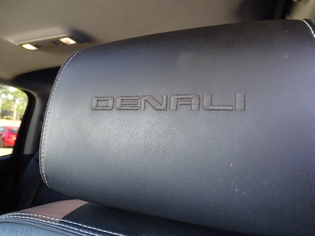 GMC Sierra 3500HD 4WD Crew Cab 167.7" Denali 2016