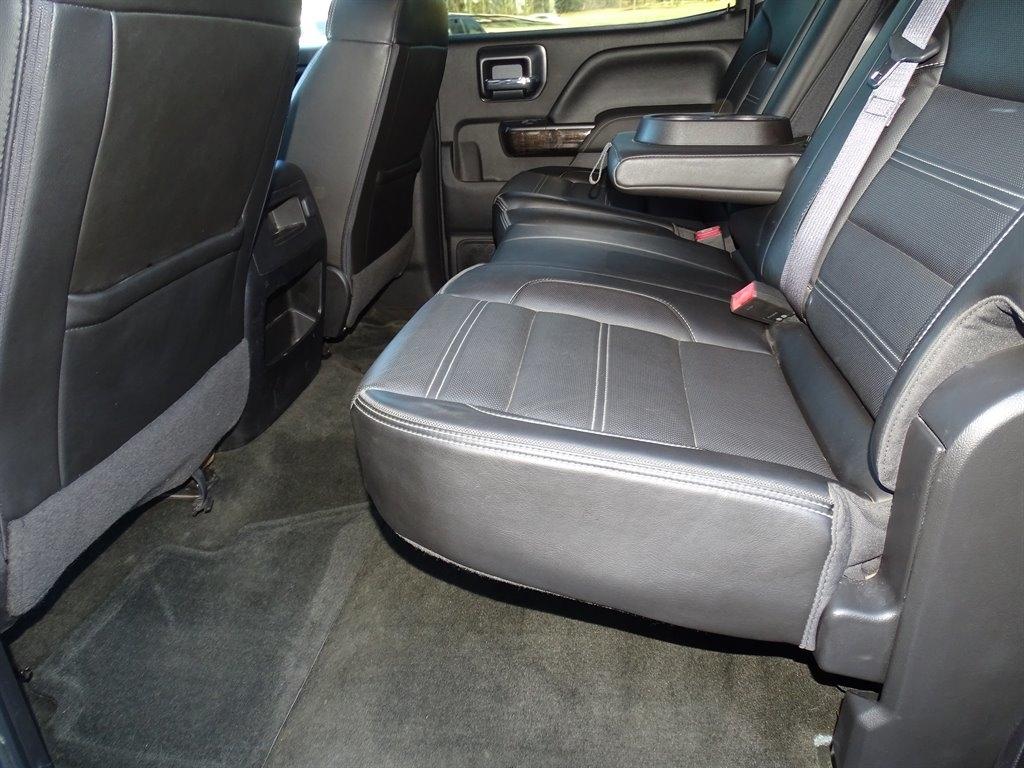 GMC Sierra 3500HD 4WD Crew Cab 167.7" Denali 2016