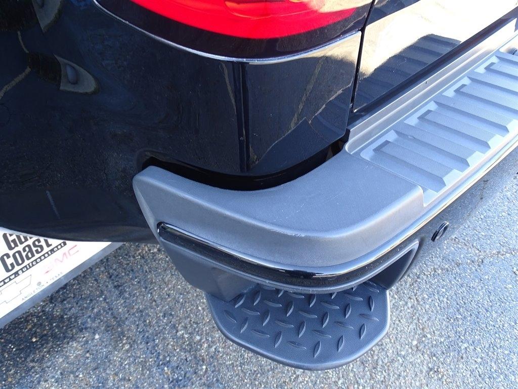 GMC Sierra 3500HD 4WD Crew Cab 167.7" Denali 2016