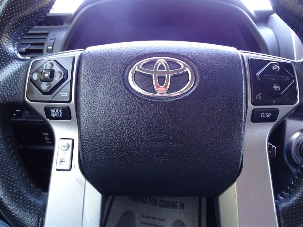 Toyota 4Runner SR5 2WD (Natl) 2018