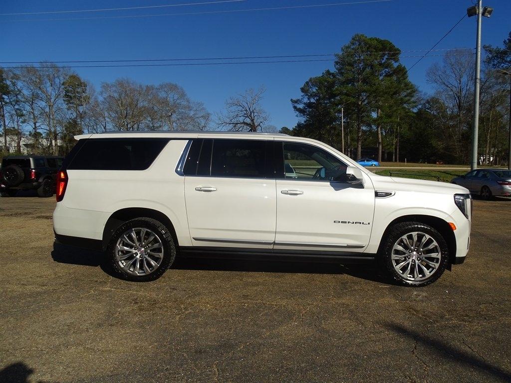 GMC Yukon XL 2WD 4dr Denali 2021