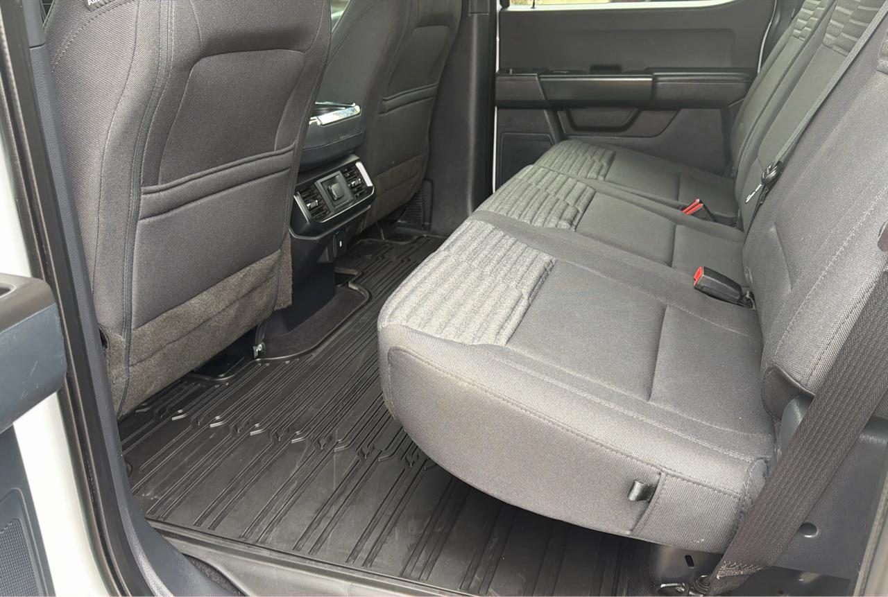 Ford F-150 4WD Supercab Flareside 145" STX 2023