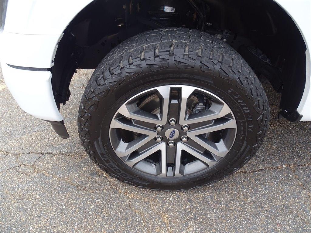 Ford F-150 King Ranch 4WD SuperCrew 5.5' Box 2023