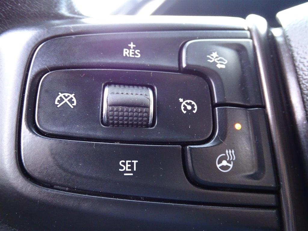 GMC Sierra 1500 4WD Crew Cab 147" AT4 2022