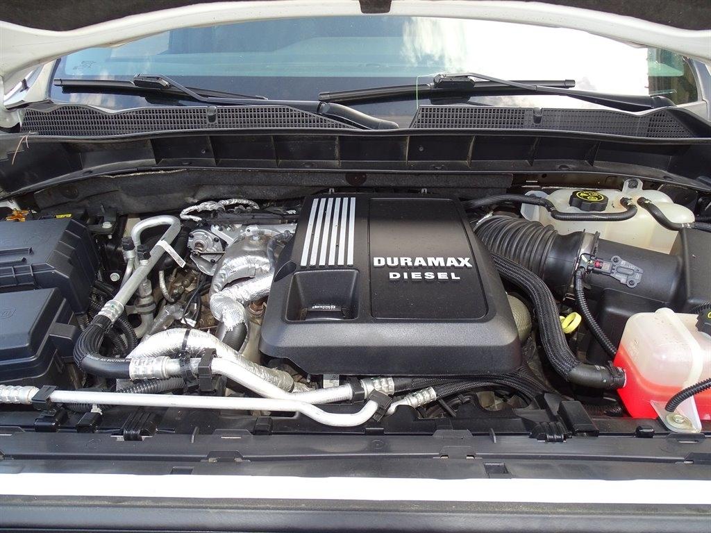 GMC Sierra 1500 4WD Crew Cab 147" AT4 2022