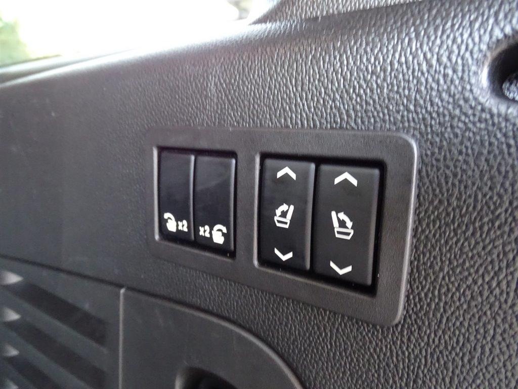 GMC Yukon XL 2WD 4dr SLT 2020