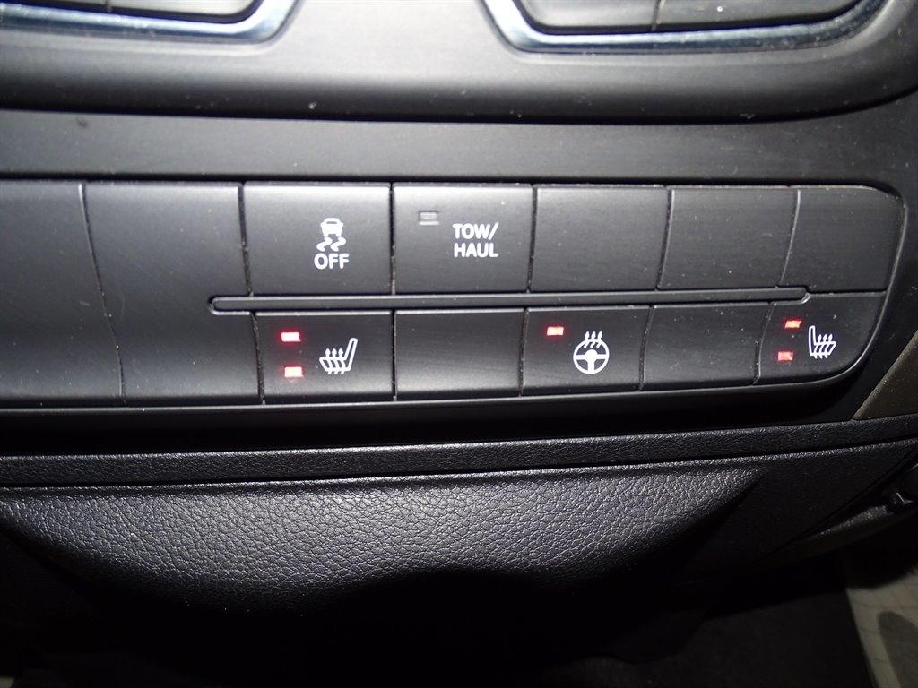 RAM 1500 4WD Crew Cab 149" Big Horn 2014