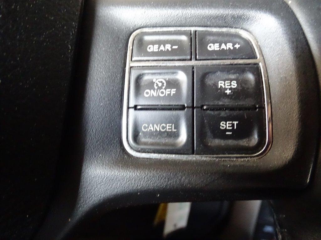 RAM 1500 4WD Crew Cab 149" Big Horn 2014