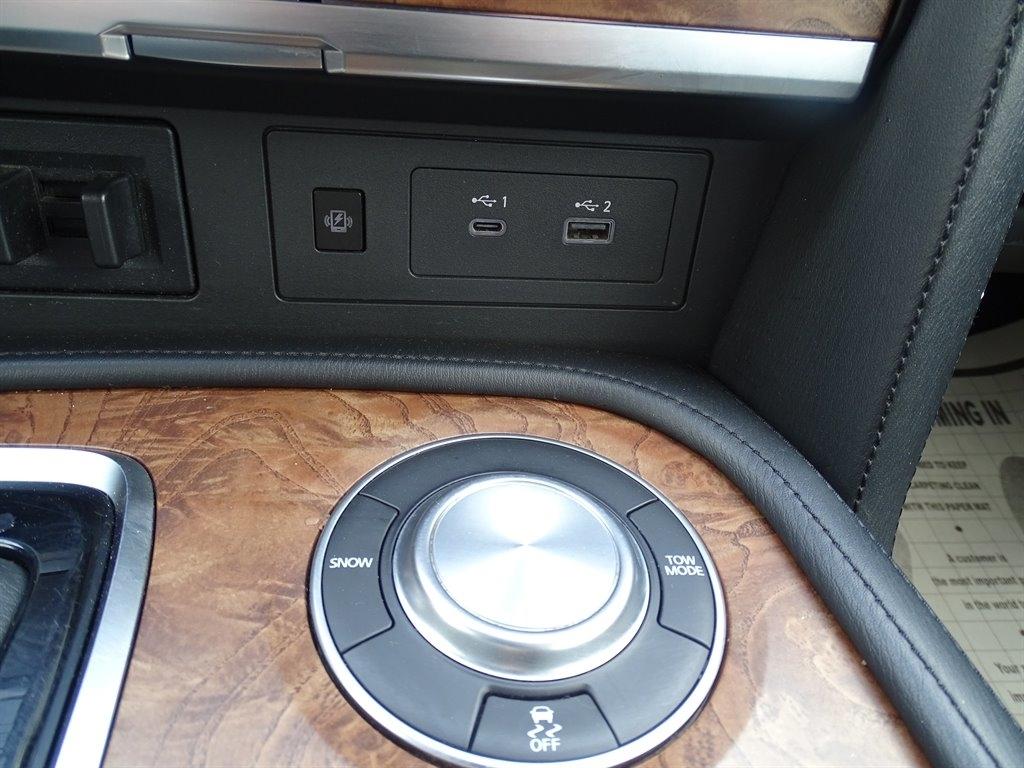 Nissan Armada 4x2 SL 2021