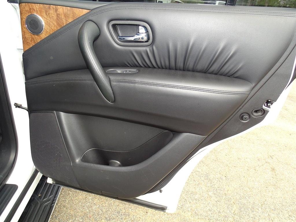 Nissan Armada 4x2 SL 2021