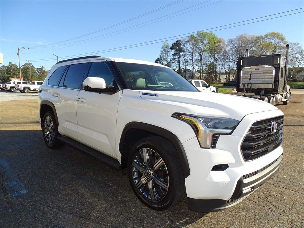 Toyota Sequoia Limited RWD (Natl) 2025