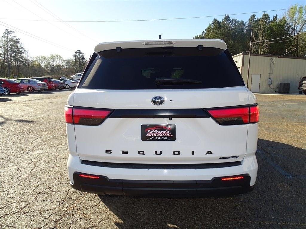 Toyota Sequoia Limited RWD (Natl) 2025