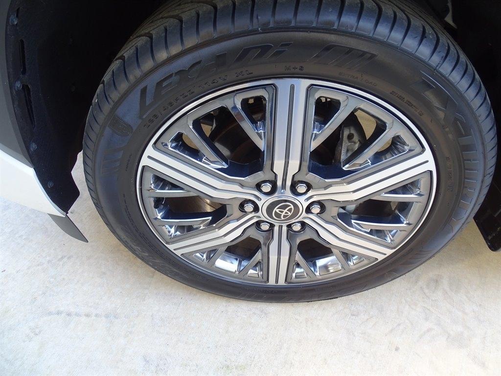 Toyota Sequoia Limited RWD (Natl) 2025