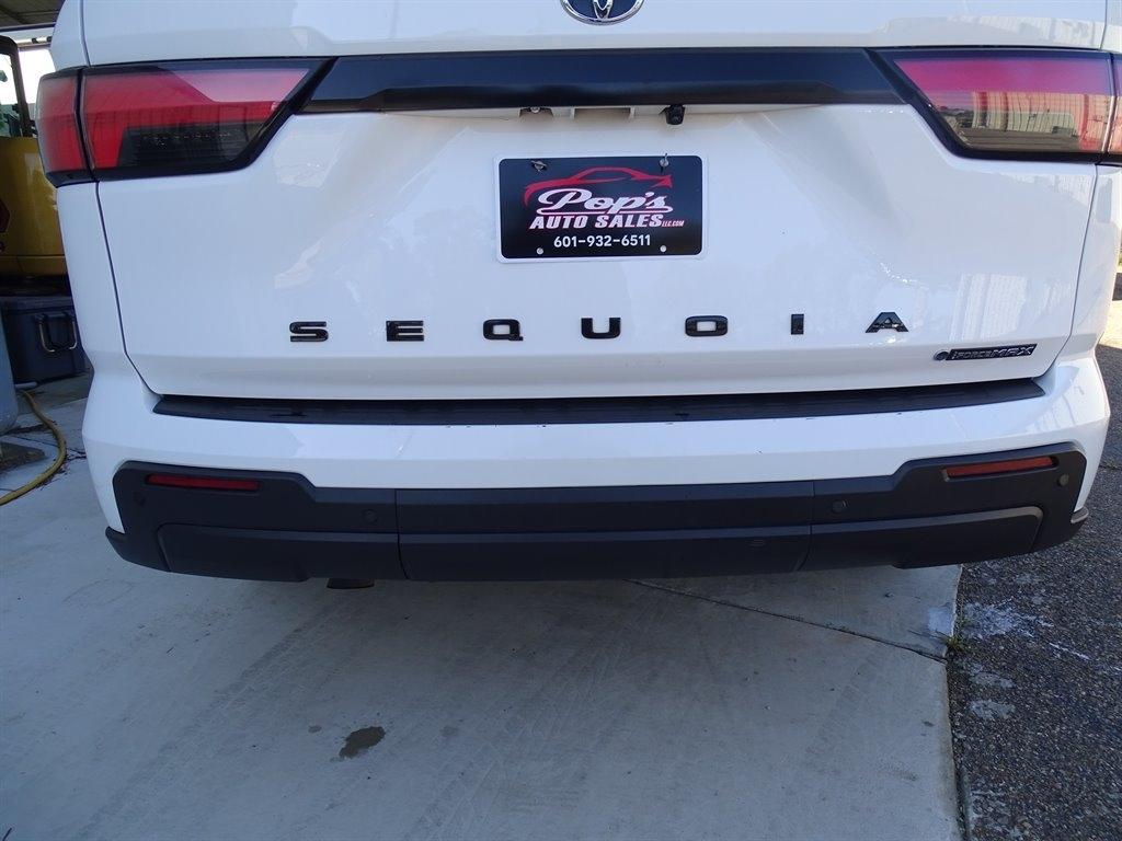 Toyota Sequoia Limited RWD (Natl) 2025