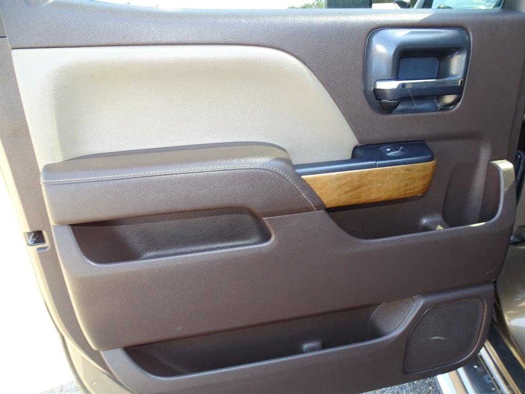 Chevrolet Silverado 3500HD 4WD Crew Cab 167.7" LTZ 2015