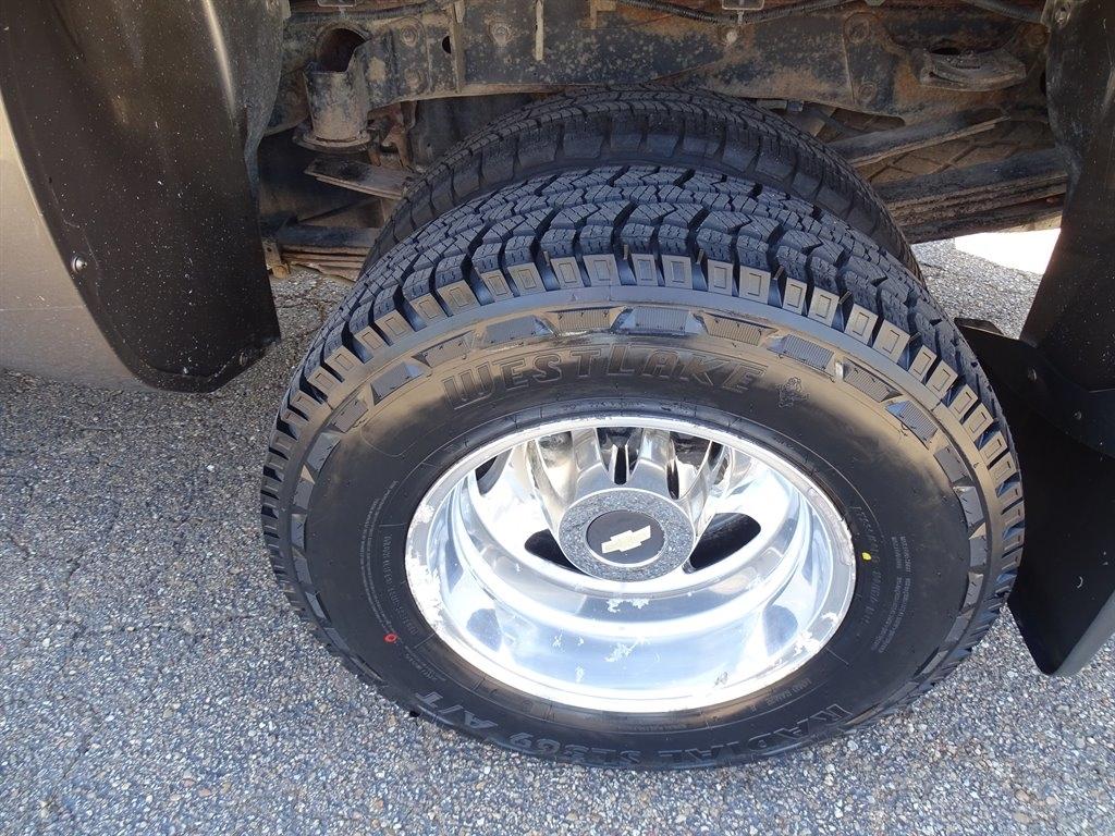 Chevrolet Silverado 3500HD 4WD Crew Cab 167.7" LTZ 2015